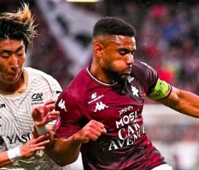 法甲联赛：梅斯1-1兰斯，升级附加赛首回合战平